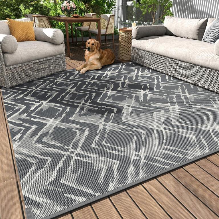 MONTVOO 5'X7' OUTDOOR RUG
