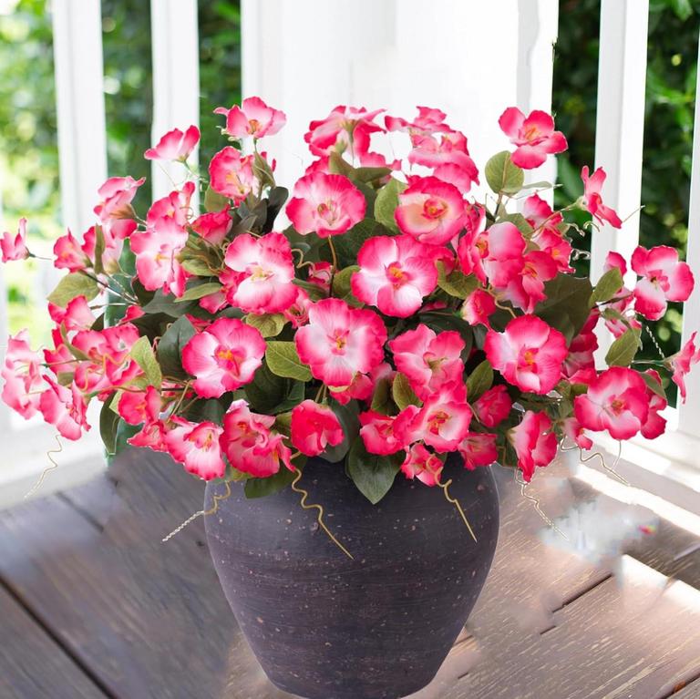 ARTIFICIAL OUTDOOR PLANTS