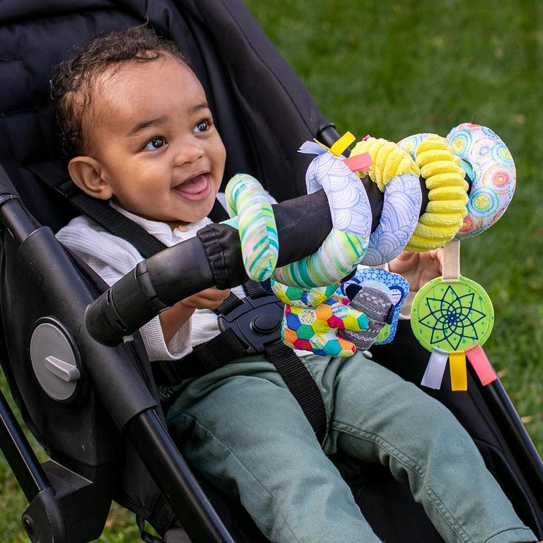 INFANTINO TUCAN CAR SEAT TOY