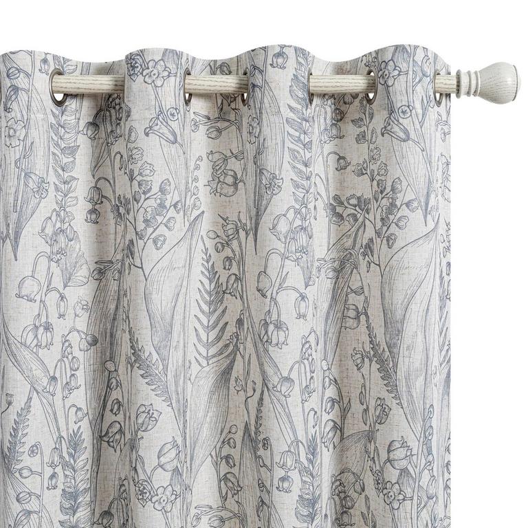 2 SEMI SHEER 52X95IN CURTAINS