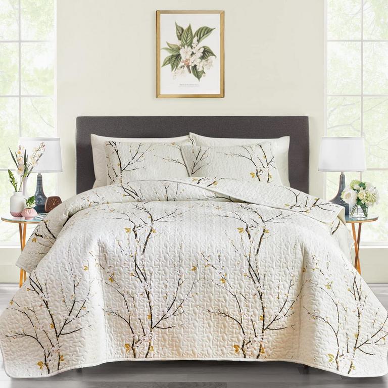 CREAM WHITE QUEEN QUILT SET