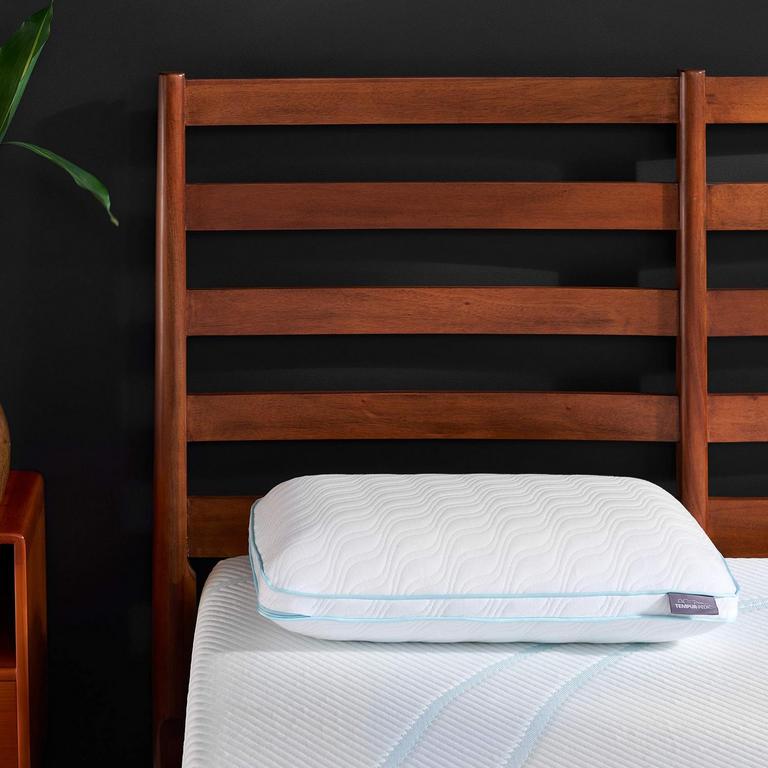 TEMPUR-PEDIC FOAM KING PILLOW