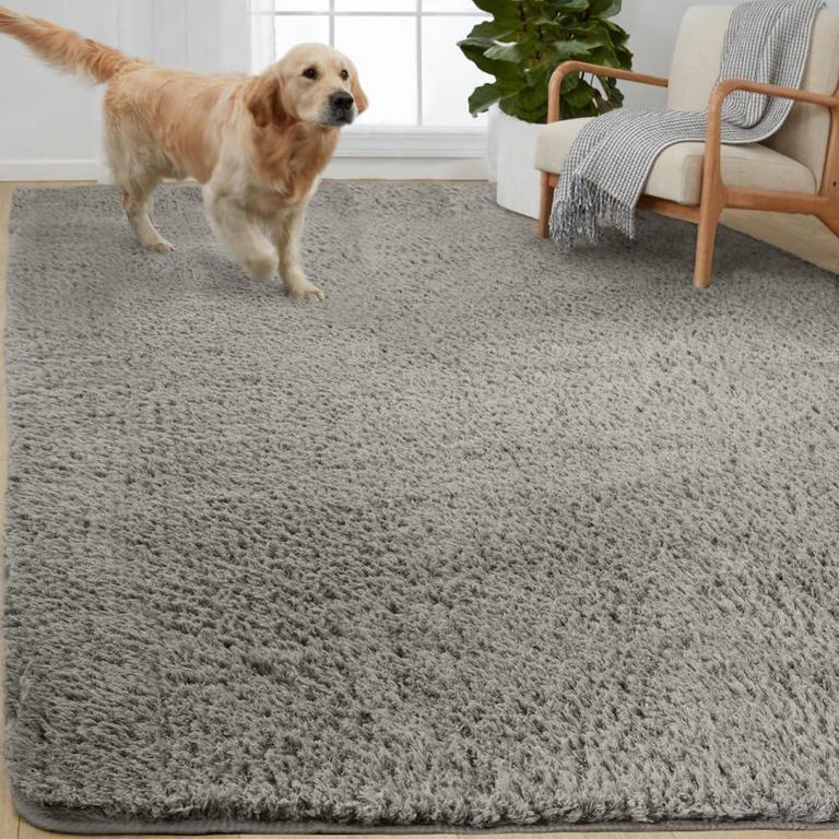SOFT FAUX FUR RUG 7.5'X10'