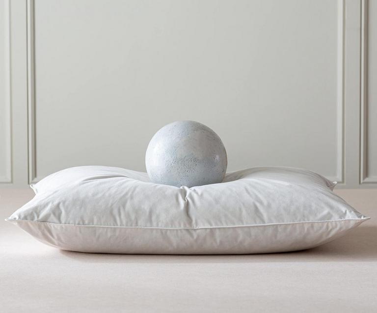 LUXURY KING GOOSE PILLOW