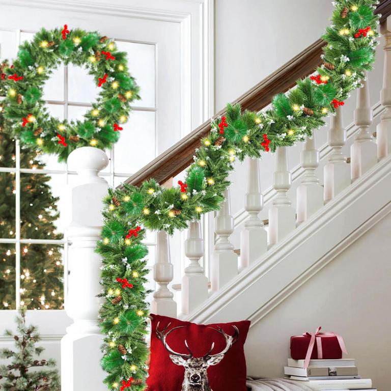 XANDER 9FT GARLAND WITH LIGHT