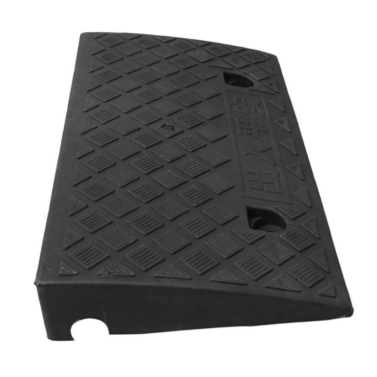 PIXNOR RUBBER CAR RAMP