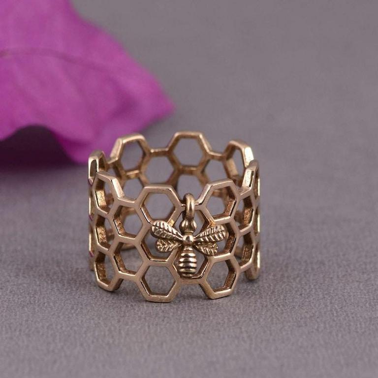 SRISHTI HONEYCOMB JEWELRY RING