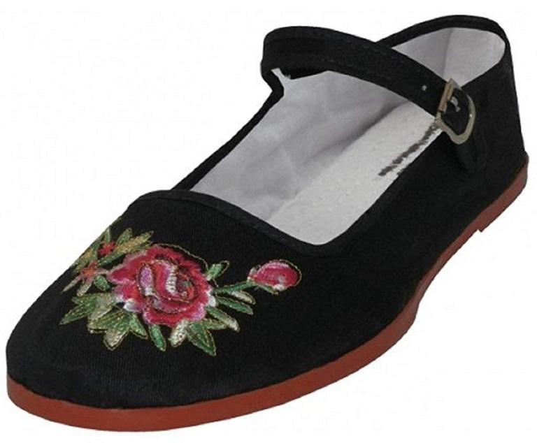SHOES8TEEN WOMENS SZ 9 COTTON FLATS