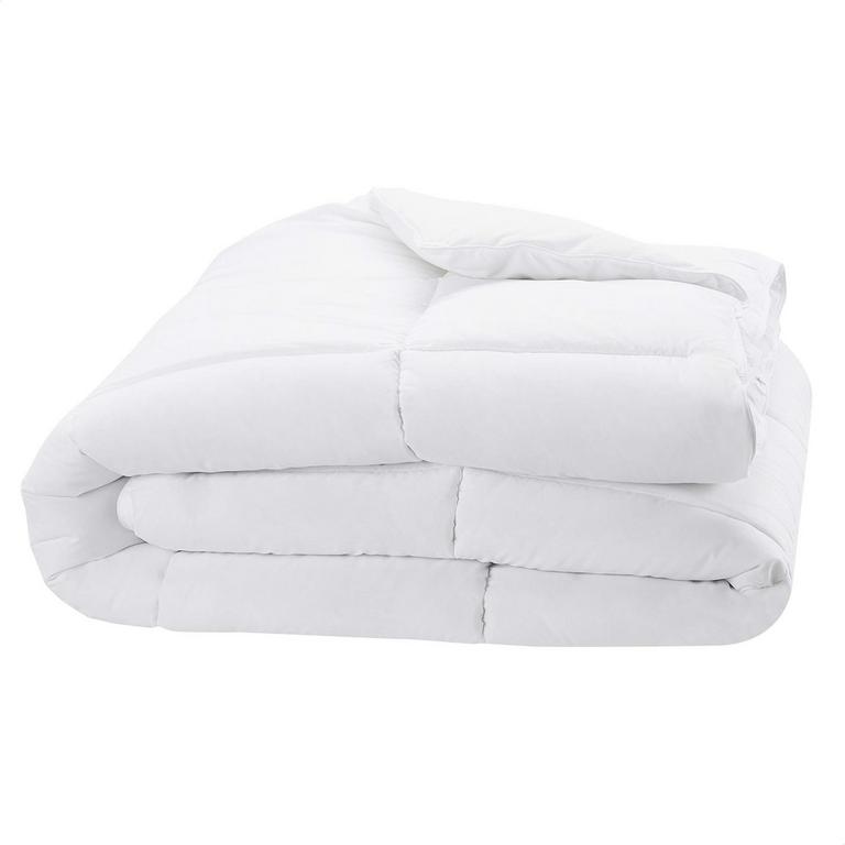 BASICS FULL QUEEN COMFORTER