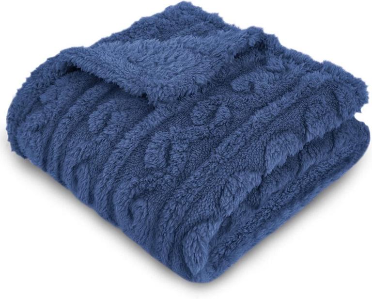 FLEECE BABY BLANKET