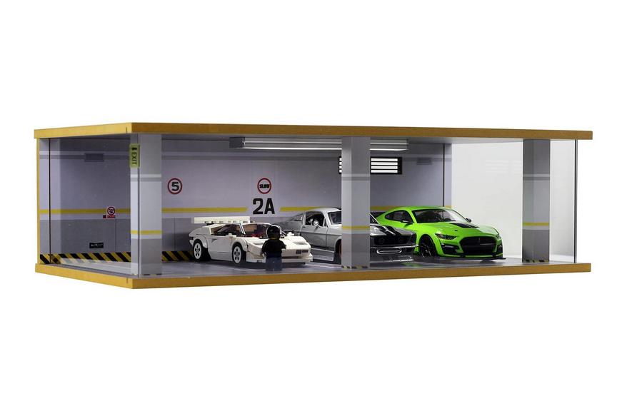 BIVITRE DIE-CAST CAR GARAGE
