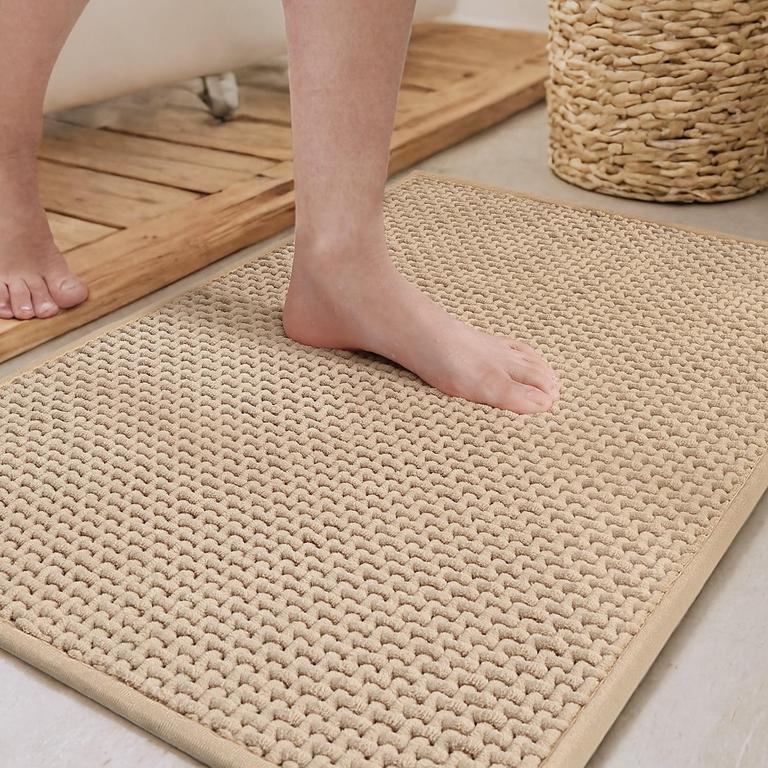 PABUBE BATH RUG 20IN X 32IN