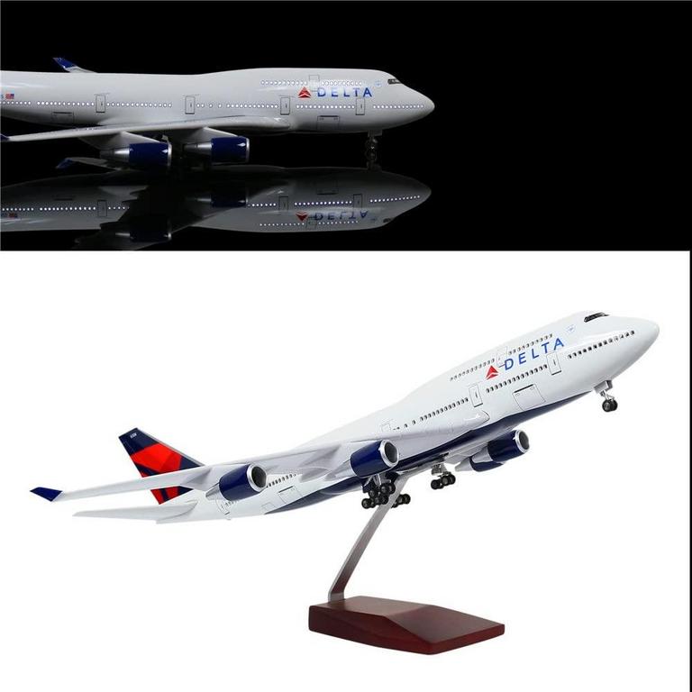 24-HOURS BOEING 747 MODEL JET