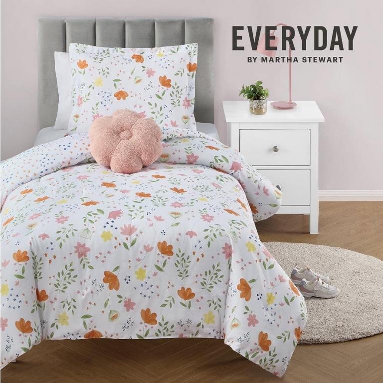 EVERYDAY MARTHA KIDS TWIN COMFORTER SET