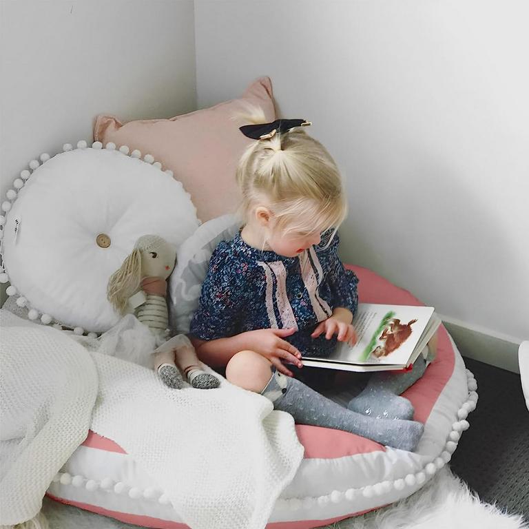 KISHOME  FLOOR PILLOW