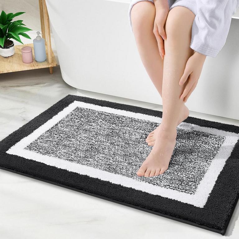 BUGANDA BATH RUG 24IN X 36IN
