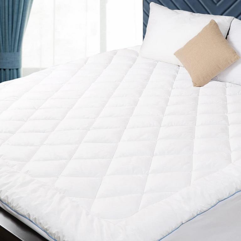 HOMTEC QUEEN MATTRESS PAD