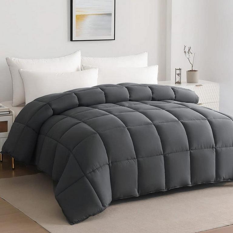 JUSTLET QUEEN GRAY COMFORTER