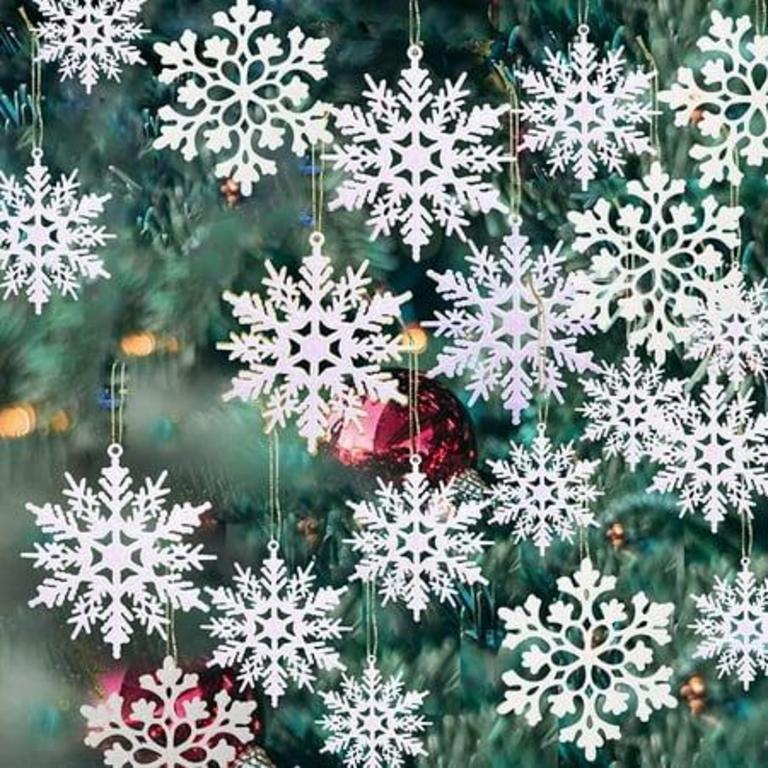 36PK PLASTIC WHITE GLITTER SNOWFLAKE ORNAMENTS