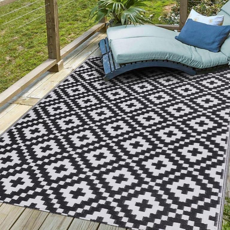GENERIC 12FT X 9FT RUG
