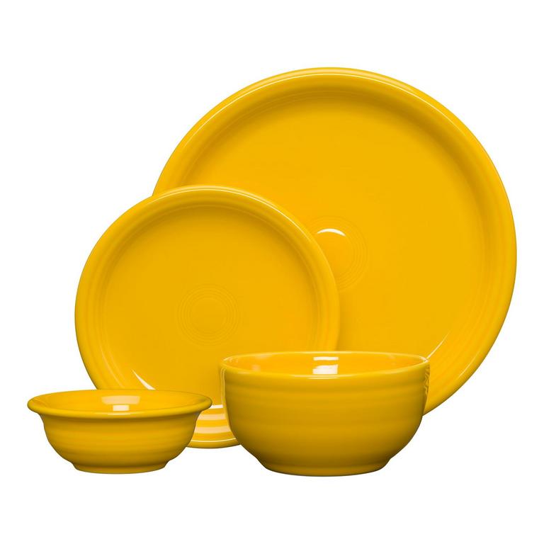 FIESTA 4PC BISTRO DINNERWARE SET YELLOW