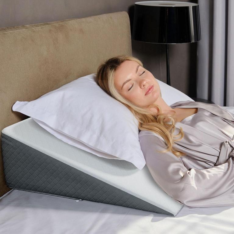 KOLBS BED WEDGE PILLOW 7.5IN