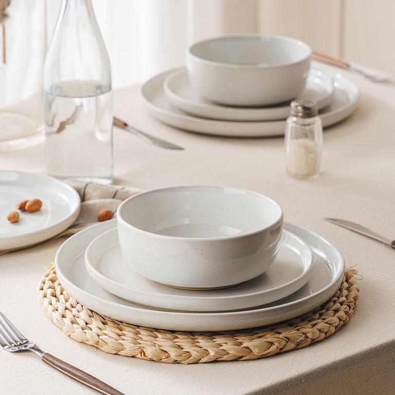 FAMIAWARE PLATES BOWLS SET