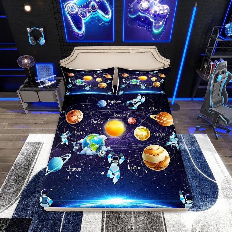 QUEEN SPACE BEDDING SET