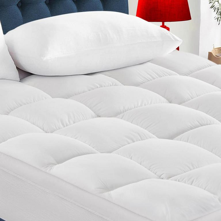 CYMULA QUEEN MATTRESS TOPPER