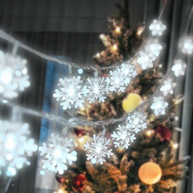 2 QISHI 20FT SNOWFLAKE STRING LIGHTS