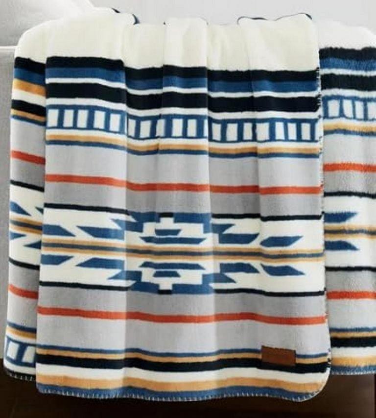 PENDLETON SALTILLO THROW BLANKET