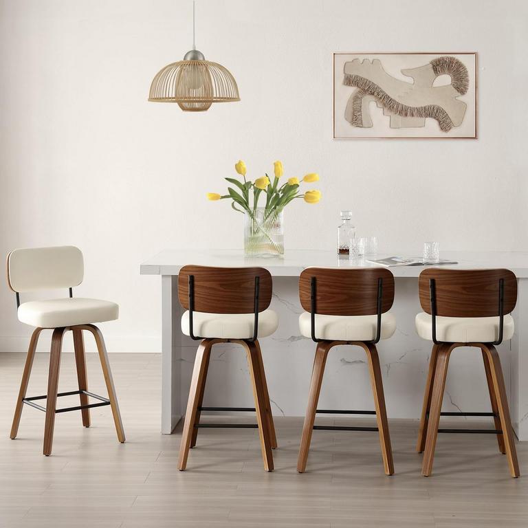 BEKRVIO 26IN BAR STOOLS 4PK