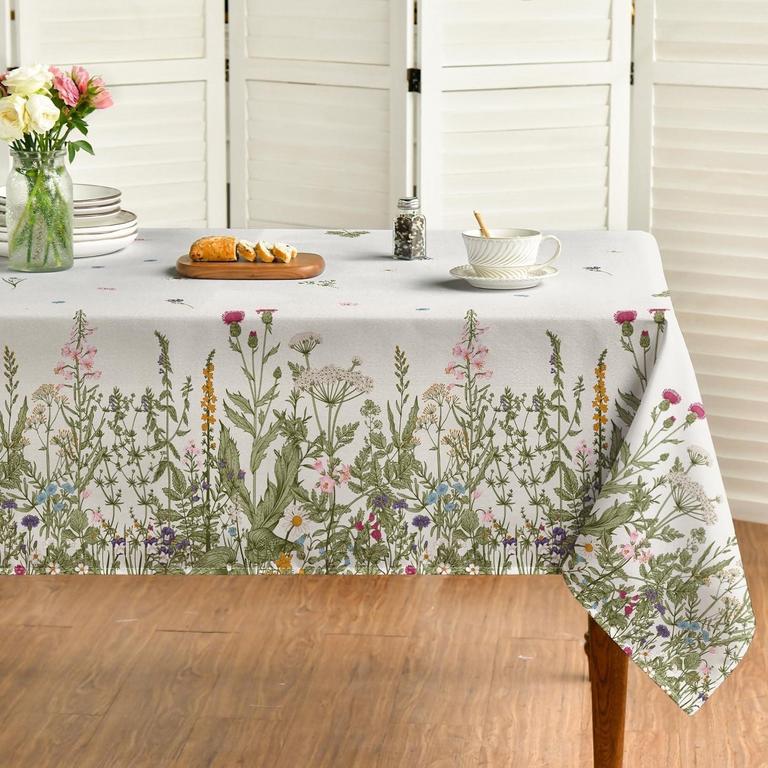 SM:)E SPRING FLORAL TABLECLOTH 60IN X 104IN