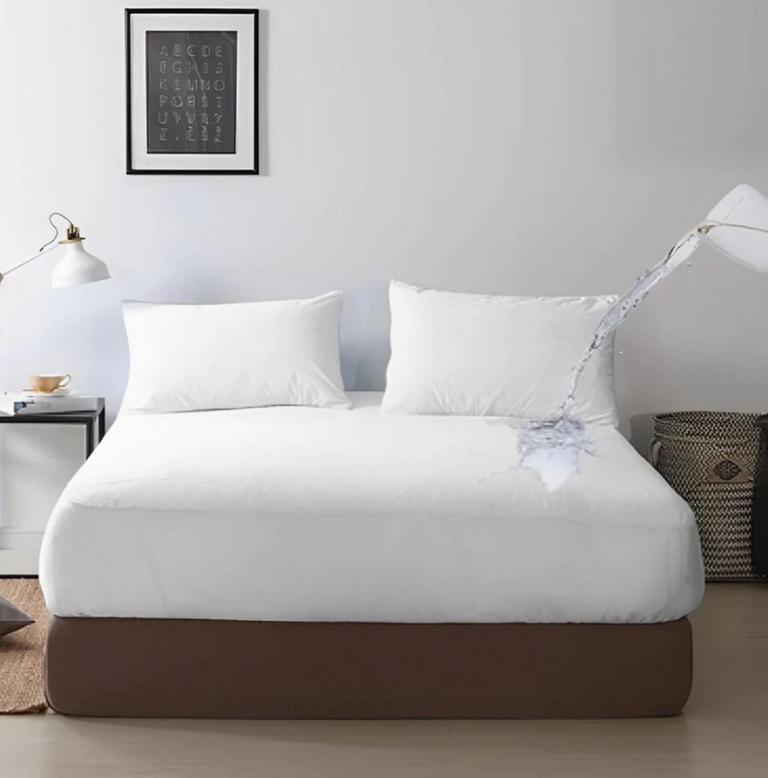 SACRED THREAD MATTRESS PROTECTOR KING