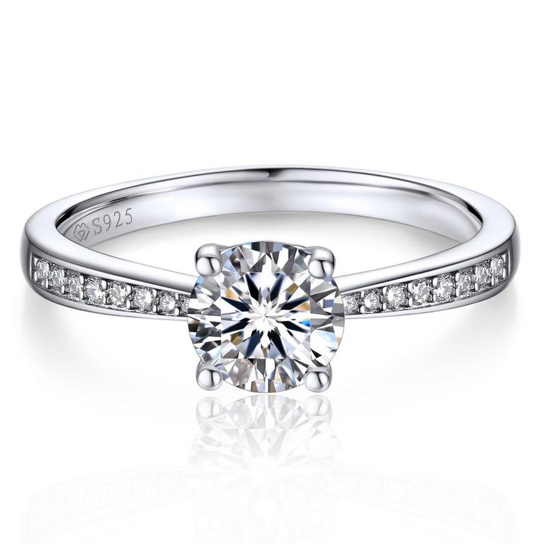 MOMENTWISH ENGAGEMENT RING SIZE 8.5