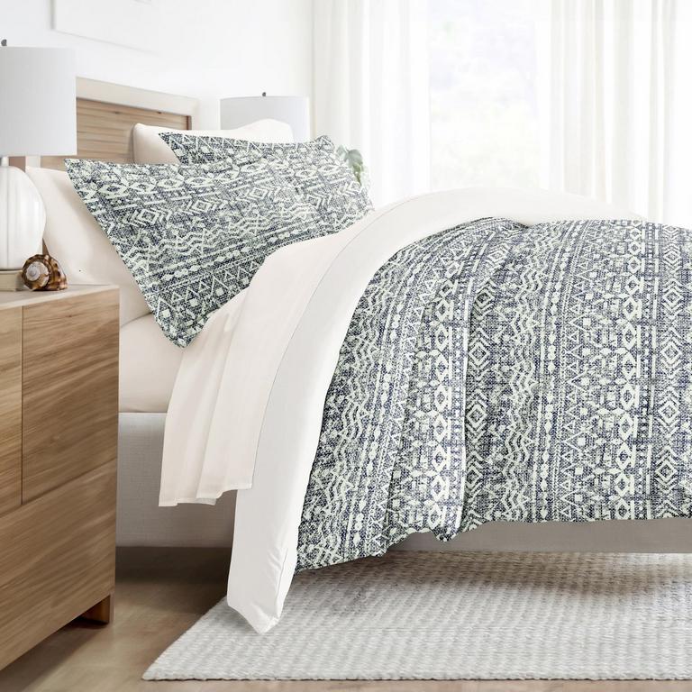 NOBLE LINENS QUEEN DUVET COVER SET