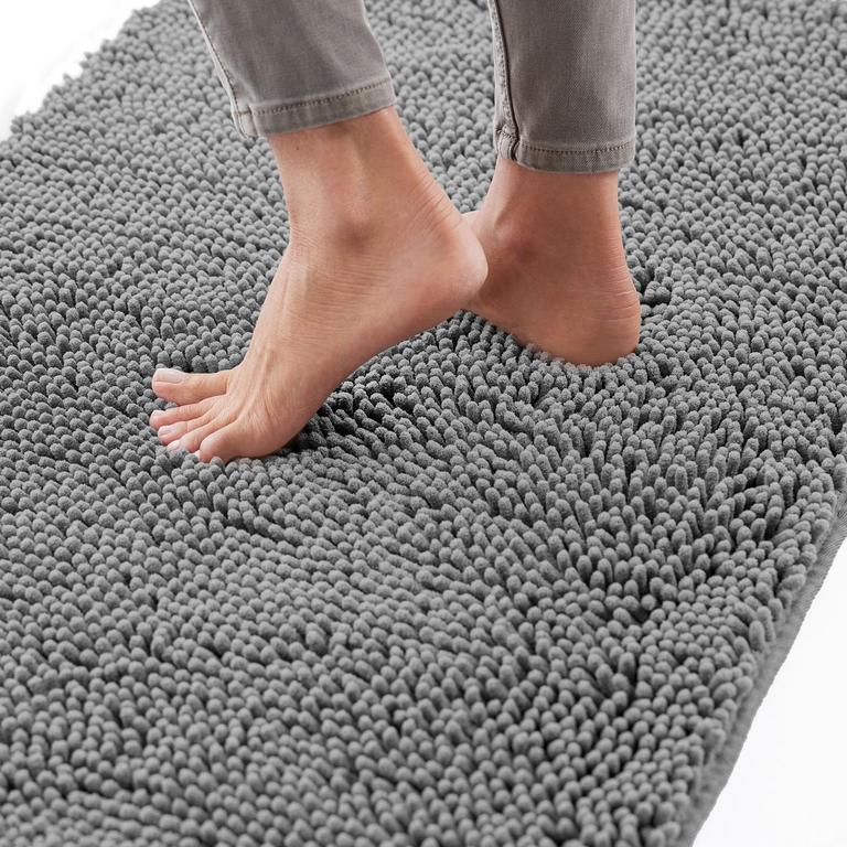 GORILLA GRIP BATH RUG 24IN X 17IN