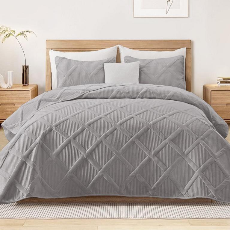 QUEEN QUILT SET