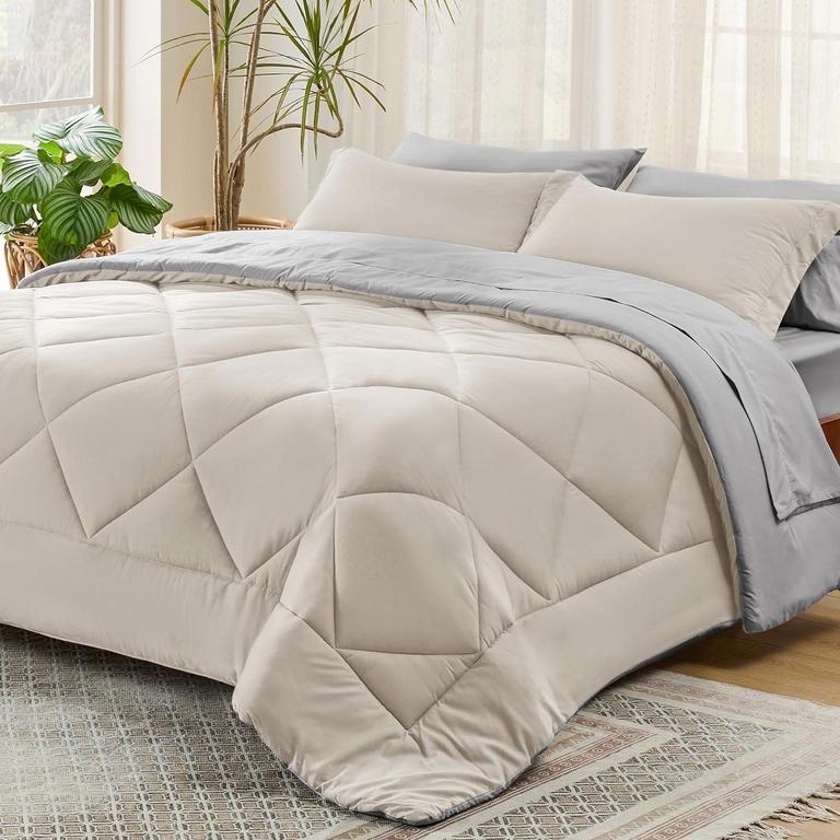 COZY COMFORT QUEEN BEDDING SET 7PC
