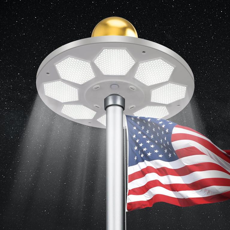 SOLAR FLAG POLE LIGHT