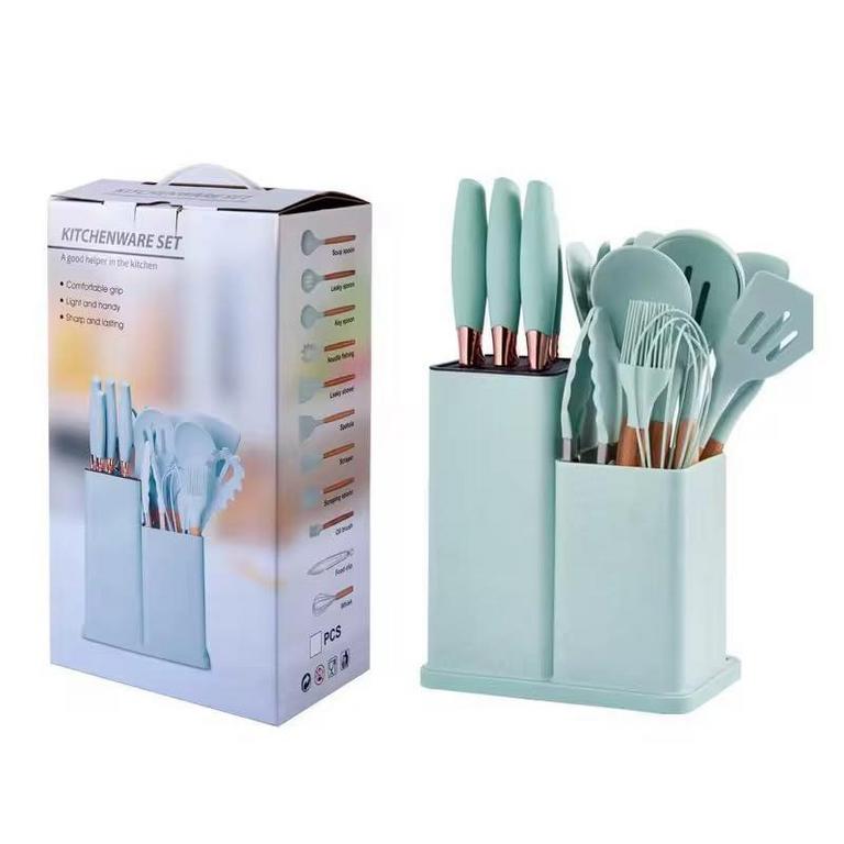 GENERIC KITCHENWARE SET