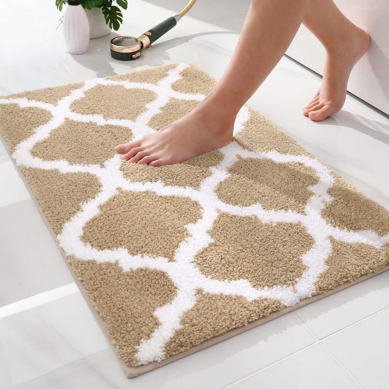 BUGANDA BATH MAT 16IN X 24IN BEIGE