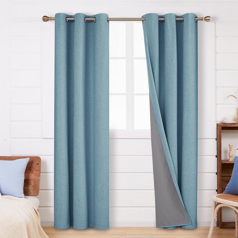 BLACKOUT CURTAINS SET