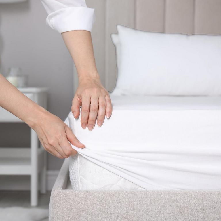 COLOR SENSE QUEEN BEDSHEET