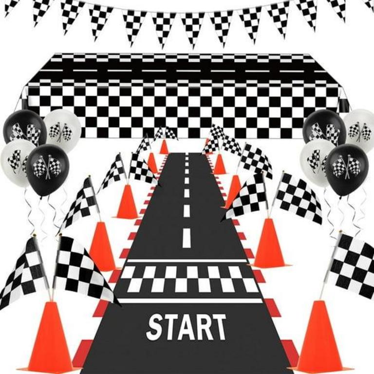 PLUTPUT RACE CAR PARTY DECOR SET