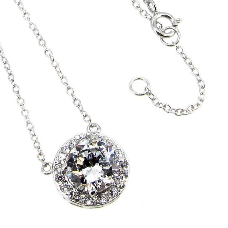 QUEENBERRY PENDANT NECKLACE