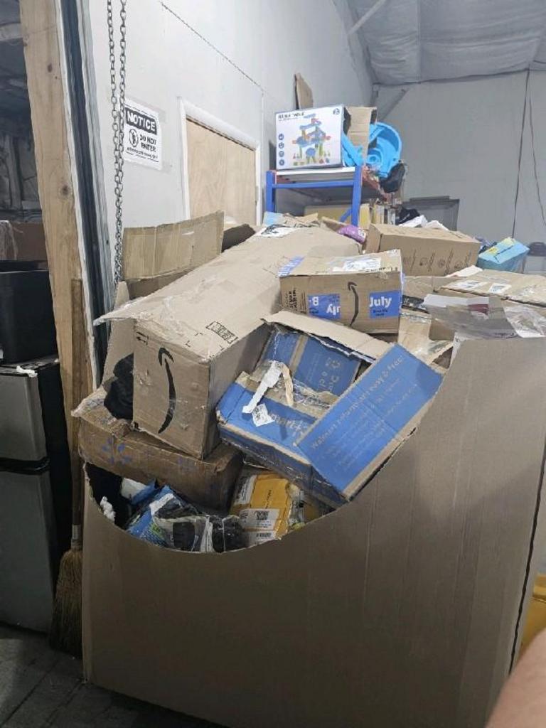 HOME GOODS SALVAGE BULK LOT